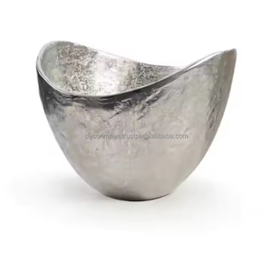 Bol rond pour la décoration de la maison Plat de service en aluminium martelé Plat de service en aluminium moulé pour événements ou événements spéciaux - Product Image 4