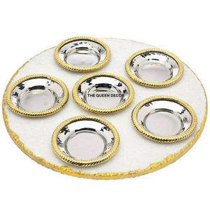 Bandeja de Servir Dorada para Cocina, Estilo Rústico, de Metal, Diseño de Alta Gama, para Servir Alimentos - Product Image 4