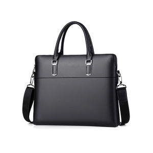 Bolso Bandolera de Cuero Genuino Vintage para Hombre, Hecho a Mano, con Gran Capacidad y Diseño para Portátil - Product Image 1