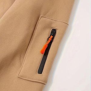 เสื้อฮู้ดผู้ชายลำลองแบบสวมหัว ผ้าฝ้ายฟลีซ 100% ระบายอากาศ แห้งเร็ว มีกระเป๋า แฟชั่นสตรีทแวร์ ใส่สบาย อุ่น สำหรับฤดูหนาว - Product Image 5