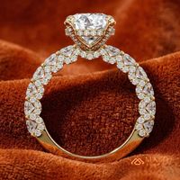 Bague en Moissanite Ronde pour Femme, Style Groupe de Pierres, Orné de Pierres, Bijou Élégant pour Fiançailles, Anniversaire et Usage Quotidien
