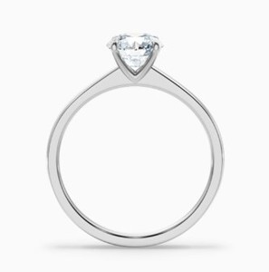 Bague en moissanite taille ronde en argent sterling 925 plaqué or jaune, bague de fiançailles solitaire classique, bijou de mariage délicat - Product Image 2