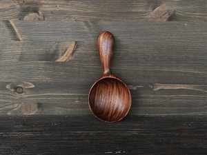 Cuillère à thé en bois faite à la main, cuillère doseuse en bois naturel pour café et sucre, finition polie, accessoire de cuisine - Product Image 4