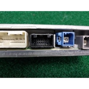 Conjunto de Teléfono y Computadora LS IV IV Long 2006-2009, Usado, OEM 867100W070 - Product Image 5