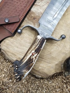 Cuchillo Bowie de Acero de Damasco Hecho a Mano con Hoja de Acero, Mango de Cuerno y Funda de Cuero para Camping y Uso General, Cuchillo para Exteriores DIY OEM - Product Image 4