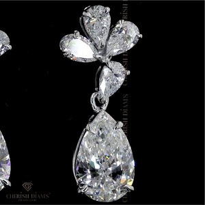Élégantes boucles d'oreilles pendantes florales en diamant de culture en forme de poire en or blanc 18 carats 1 carat, boucles d'oreilles de mariage tendance pour femmes - Product Image 3