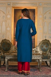 Conjunto de Kurta de Fiesta Maharani para Mujer, en Seda Bordada con Dori Azul Rey - Product Image 4