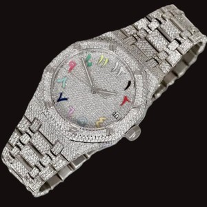 Reloj de Diseño Único con Esfera Redonda y Fecha Automática, Completamente Adornado con Diamantes Moissanite, Estilo Hip Hop para Hombre, Ideal para Fiestas - Product Image 3