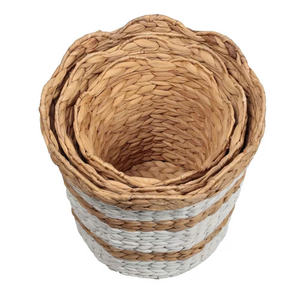Modern Scalloped Woven Seagrass Storage <b>Basket</b> - Handmade Two-Tone Round Organizer for Home Decor - Product Image 4