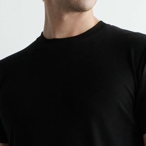 T-shirt promotionnel personnalisable pour hommes – Vente en gros pour acheteurs en vrac – Design décontracté et tendance – Couleur unie – Coupe décontractée - Product Image 2