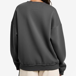 Sudadera con capucha de invierno para mujer, personalizable, MOQ bajo, ecológica, de forro polar de 300g, oversize, con cremallera de un cuarto, hombros caídos y doble cremallera - Product Image 4