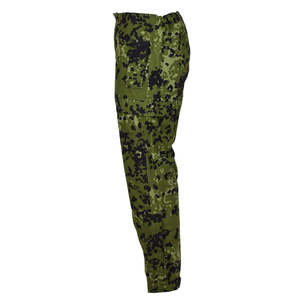 Los pantalones de camuflaje ligeros de la uniforme de Dinamarca están diseñados para brindar comodidad en climas cálidos, son transpirables y fáciles de usar durante mucho tiempo. - Product Image 5
