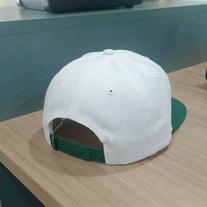 Casquette Snapback 6 Panneaux Personnalisée OEM, Visière Plate, Broderie Tissée, Structurée, Faible MOQ, Fabricant de Coiffes ODM - Product Image 6