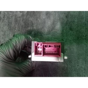 ECU และโมดูลคอมพิวเตอร์มือสองสำหรับรถยนต์ซีรีส์ 3 รุ่น 16147276046 - Product Image 3