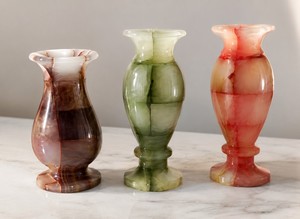 Vase de table en onyx miel multicolore moderne naturel, sculpté à la main, en pierre polie, décoratif pour la maison, l'hôtel, les mariages - Product Image 3