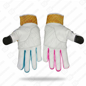Gants de frappe de baseball professionnels en cuir de vache, logo et design personnalisés pour l'entraînement au baseball/softball, tailles personnalisées - Product Image 4