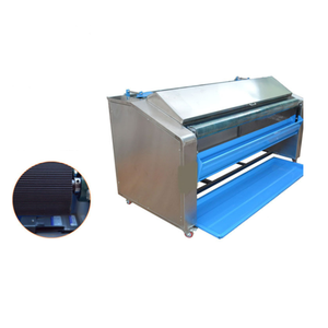 Machine à coller des feuilles de haute qualité avec une structure robuste et un système de collage efficace pour les travaux d'emballage, disponible à la vente - Product Image 3