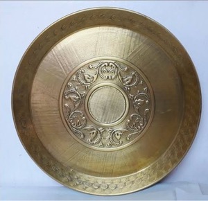 Assiette Ronde en Métal Poli Couleur Unie Plat de Service Plat Rond Doré Argenté Design Classique Décoratif - Product Image 2