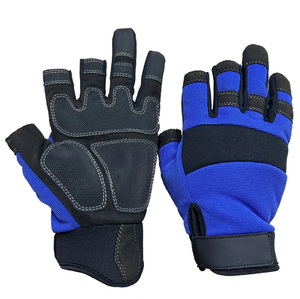 Gants de navigation imperméables avec paume en cuir ajustée avec précision et confort ultime pour les longues sessions de navigation par tous les temps - Product Image 5