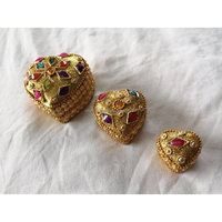 Boîte à bijoux indienne vintage faite à la main en aluminium, style boîte de rangement pour bijoux, vente en gros, avec perles et paillettes, lot de 3 pièces