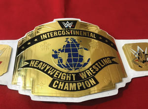 เข็มขัดแชมป์อินเตอร์คอนติเนนตัล W-W-E แบบกำหนดเอง ขนาดผู้ใหญ่ ทองเหลืองหนา 4 มม. - แผ่นโลหะชุบทองและสายหนัง - Product Image 3