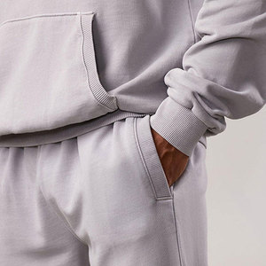 Chándales Unisex con Capucha, Casuales, Transpirables, 100% Algodón, Diseño Personalizable con Patrón Sólido, Disponibles a Precio Económico, Venta al Por Mayor - Product Image 6