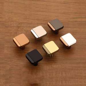 Poignée de meuble noire mate satinée, bouton de porte de placard moderne, poignée de tiroir, quincaillerie de cuisine - Product Image 2