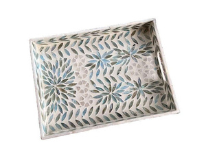 Bandeja Rectangular de Madera Decorativa con Asa y Diseño Floral - Product Image 1