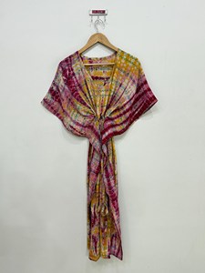 Kaftan de plage décontracté de luxe, tie-dye fait main, en soie noire scintillante, ample, écologique, à manches courtes, toutes saisons, style bohème - Product Image 3
