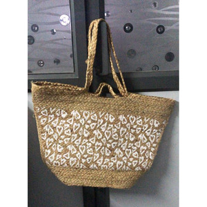 Sac à bandoulière souple et pliable en cuir véritable et jute raphia pour femme, motif rayé, élégant et durable - Product Image 1