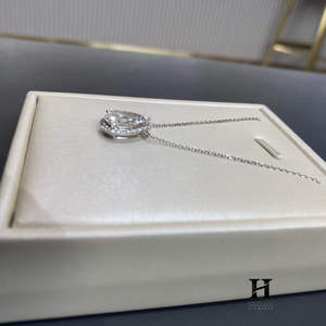 Pendentif élégant en forme de poire avec halo de diamants, collier en or 14K/18K, bijoux fins - Product Image 5