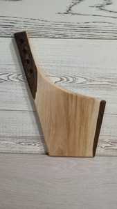 Planche à découper en bois de noyer massif, bois dur naturel, avec design incurvé sculpté, pour cuisine, restaurant et hôtel - Product Image 3