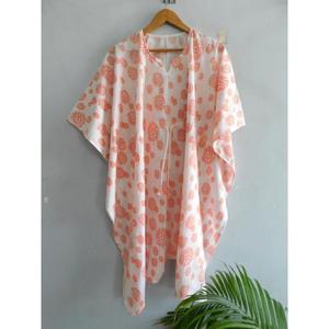 ชุดเดรสผ้าฝ้ายทำมือสไตล์โบฮีเมียน คอวี แขนทรงปีกค้างคาว ลายพิมพ์บล็อก ลายดอกไม้ ซักได้ ทรงหลวม ใส่คลุมชายหาด เหมาะสำหรับฤดูร้อนและการเดินทาง - Product Image 3