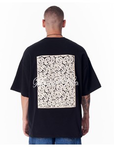 T-shirt noir surdimensionné pour homme avec appliqué en dentelle, style streetwear, manches courtes, col rond, jersey de coton - Product Image 4