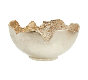 Handcrafted <b>Aluminum</b> <b>Table</b> Bowl Featuring Sculptural Curves for Elegant Food Presentation - Product Image 5