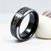 Cincin Tungsten Carbide dengan Ukiran Celtic Api Perak, Cincin Kawin Pria 8mm dengan Tepi Miring, Perhiasan Gothic Grosir