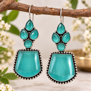 Vente en gros directe d'usine, boucles d'oreilles pendantes en argent oxydé tendance |   Bijoux Bohèmes en Pierre Turquoise - Product Image 5