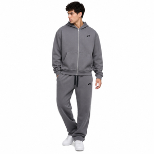 Survêtement Homme Personnalisé en Molleton de Coton Épais, Ensemble Deux Pièces à Capuche Entièrement Zippé, Pantalon de Survêtement Coupe Droite, Logo Avant, Coupe Oversize - Product Image 1
