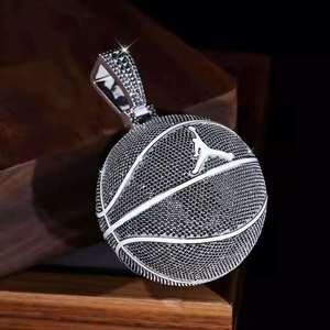 Collier pendentif basketball plaqué argent avec moissanite sertie clos, bijou unisexe style hip-hop pour soirée - Product Image 3
