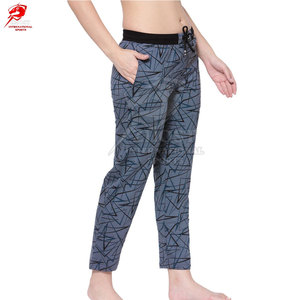 Pantalons pour femmes au design élégant, de qualité supérieure, coupe droite, respirants et confortables pour un usage quotidien - Product Image 2