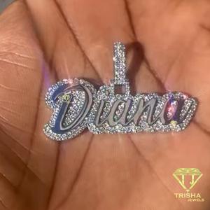 จี้สร้อยคอแบบกำหนดเองประดับเพชร ตัวอักษรแบบ Iced Out เครื่องประดับฮิปฮอป สตรีทแวร์ - Product Image 1