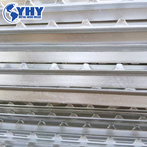 Оцинкованная стальная Т-образная решетка, стальная решетка для ограждения для крупного рогатого скота - Product Image 4