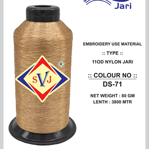 Fil Zari Métallique Argenté Résistant SHREE VIDHATA JARI 1010A+ Denier 110D 3800m pour l'Industrie Textile, Broderie et Tissage Manuel - Product Image 1