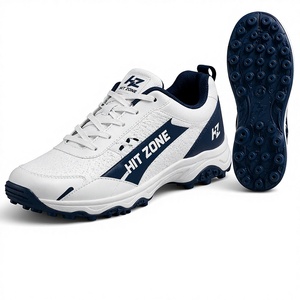 รองเท้าคริกเก็ตแบบมีปุ่มยางรุ่น Hit Zone น้ำหนักเบา สวมใส่สบาย เหมาะสำหรับการฝึกซ้อมและการแข่งขันคริกเก็ตทุกประเภท - Product Image 1