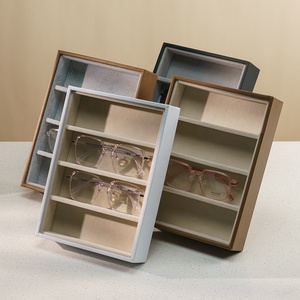 Nouveau présentoir vertical à 4 fentes en cuir grain de bois brillant blanc et noir pour lunettes de soleil et lunettes, fait main, 24,8x17,8x4,8cm - Product Image 3