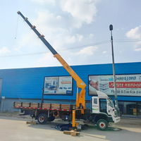 Grue télescopique de 3 tonnes montée sur camion, grue hydraulique montée sur camion benne, grue mobile pour tracteur avec télécommande