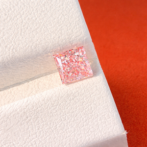 ราคาขายส่ง เพชรเจ้าหญิงทรงเหลี่ยมสีชมพู เพชรเลี้ยงในห้องปฏิบัติการ 3.0 กะรัต ความสะอาดระดับ VVS รับรองโดย IGI เพชรเม็ดเดี่ยวสำหรับทำเครื่องประดับ - Product Image 2