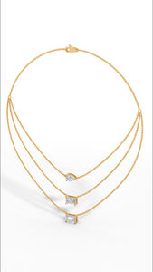 Collar de Diamantes Cultivados en Laboratorio con Corte Esmeralda y Pera de Triple Capa en Oro de 18K, Pieza de Lujo Graduada - Product Image 6