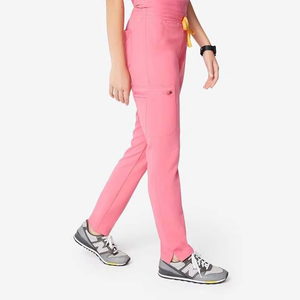 Tenues Médicales 2026 en Gros Personnalisées de Bonne Qualité pour Femmes – Ensembles d'Uniformes d'Infirmières - Product Image 2