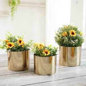 Traditional Design <b>Set</b> of <b>3</b> Modern Copper Iron Handcrafted Tabletop Flower <b>Vases</b> for Home & Office Decoration Wedding Gift - Product Image 2